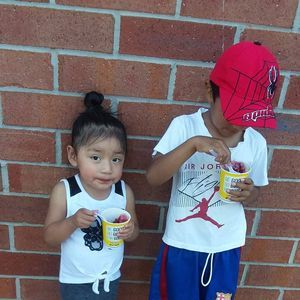 Meet your Posher, Candy